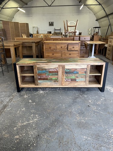Beautiful reclaimed wood - reclaimed, tv