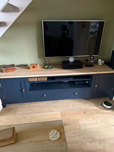 Blue freestanding stand - freestanding,