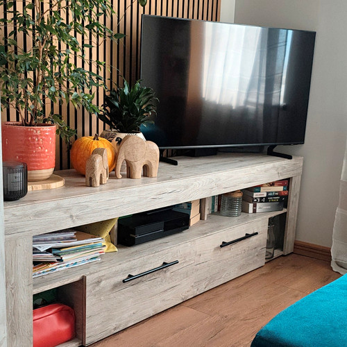 Grey wood grain stand - grey,